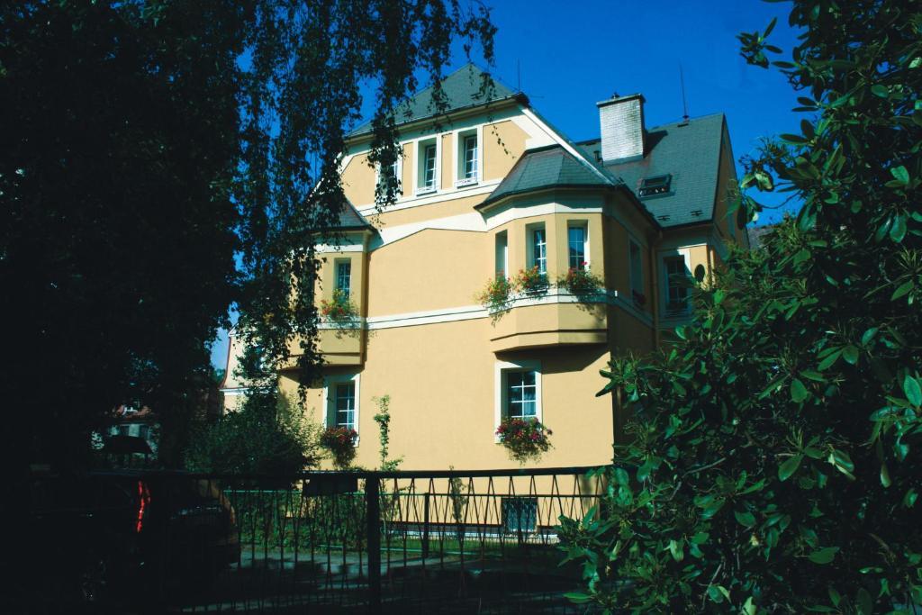 Apartment Barbara Mariánské Lázně Exterior foto